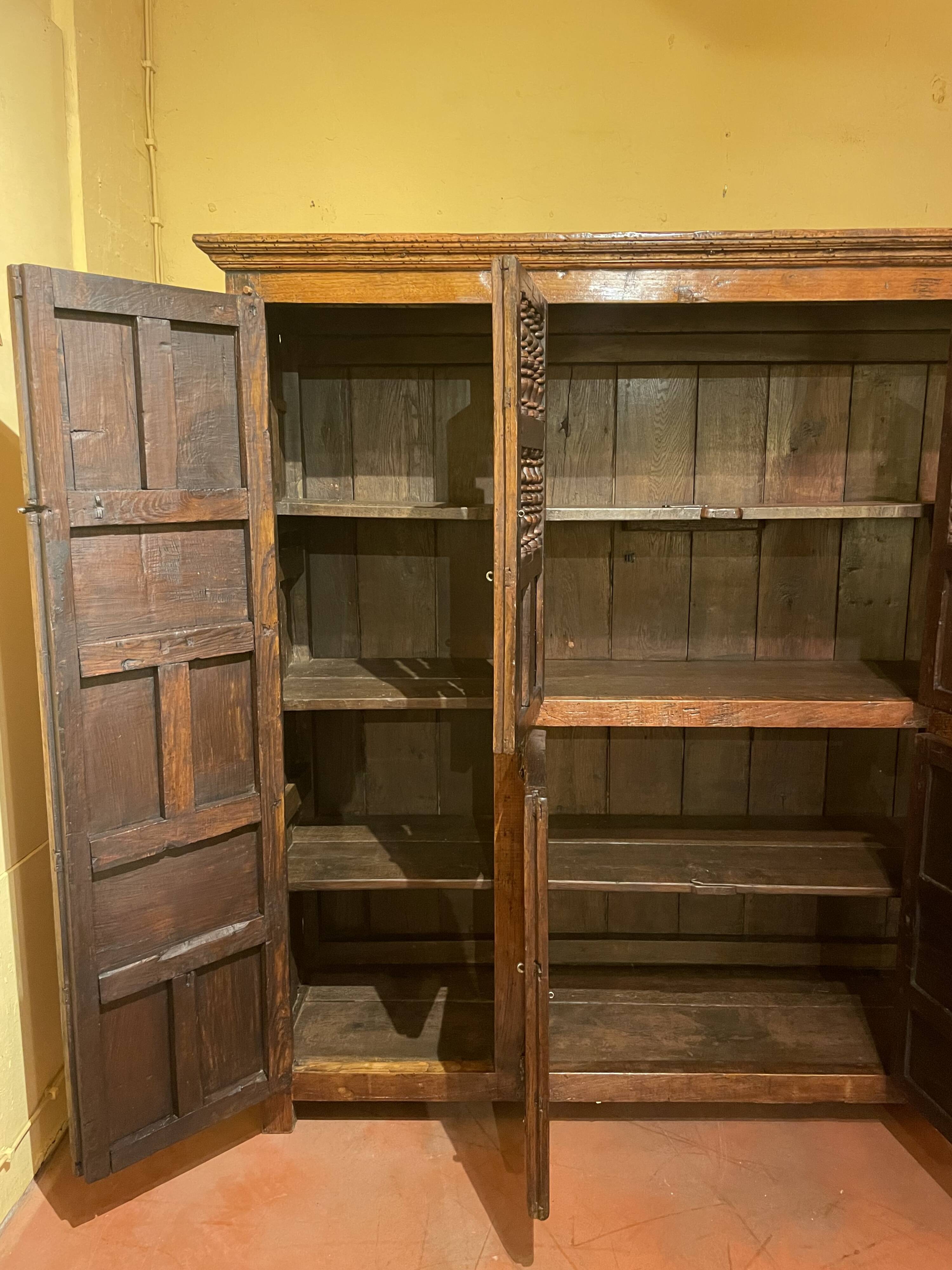 large 6-door Spanish Renaissance oak cabinet - 17th century
