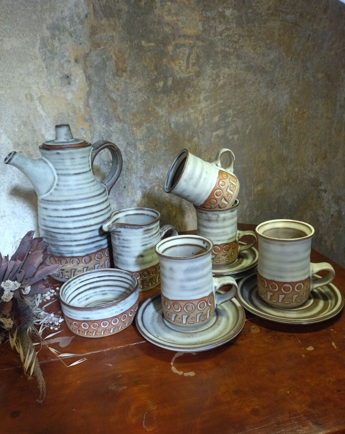 Tremar UK tea or coffee set