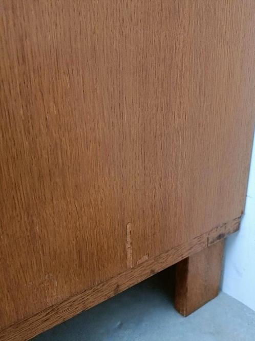 Vintage cabinet 60s in oak veneer