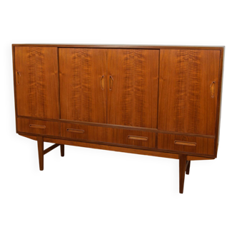 Buffet haut en teck du milieu du siècle, Danemark, années 1960