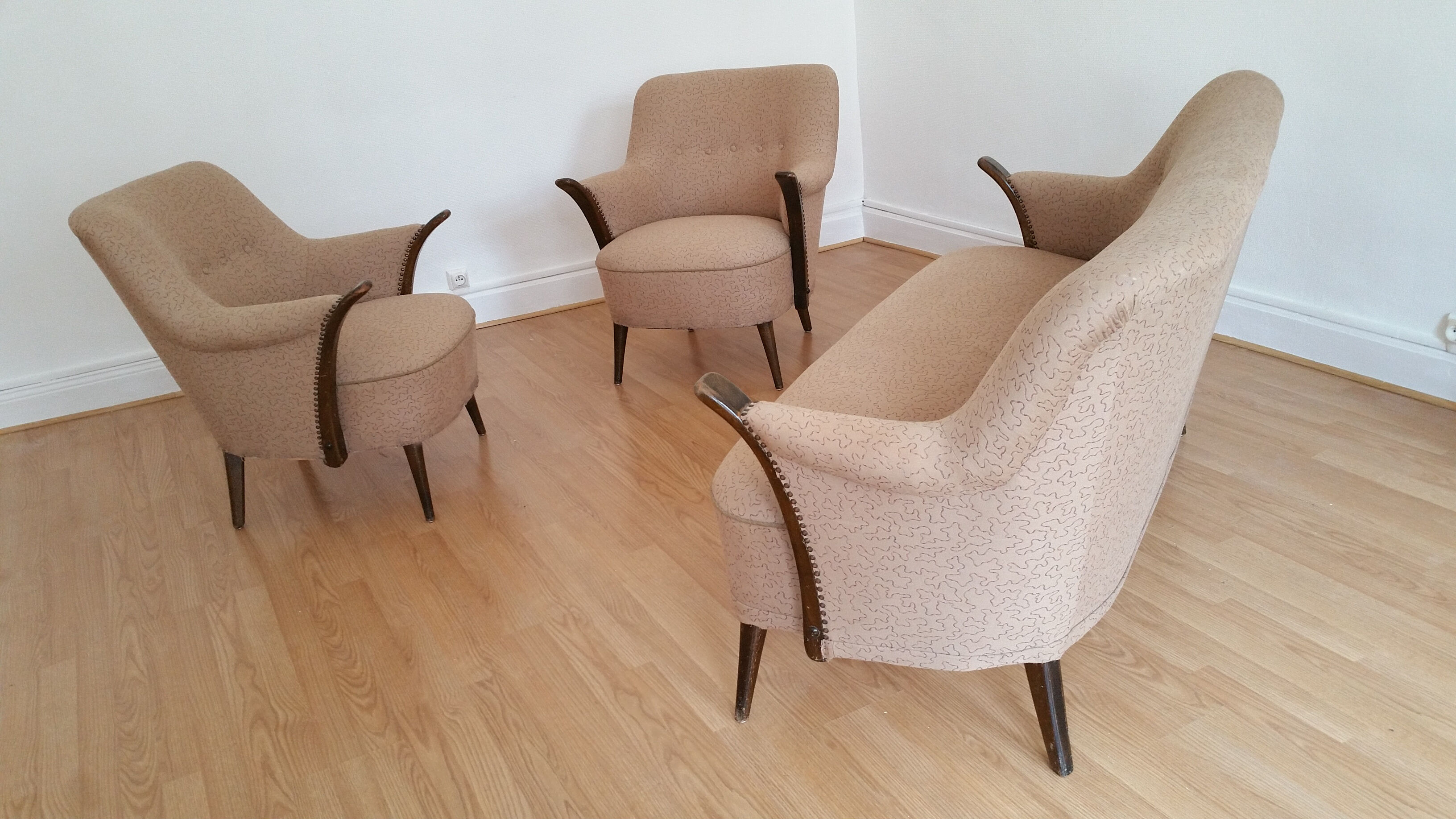 Danish chair organic 50s/60s (two are available)