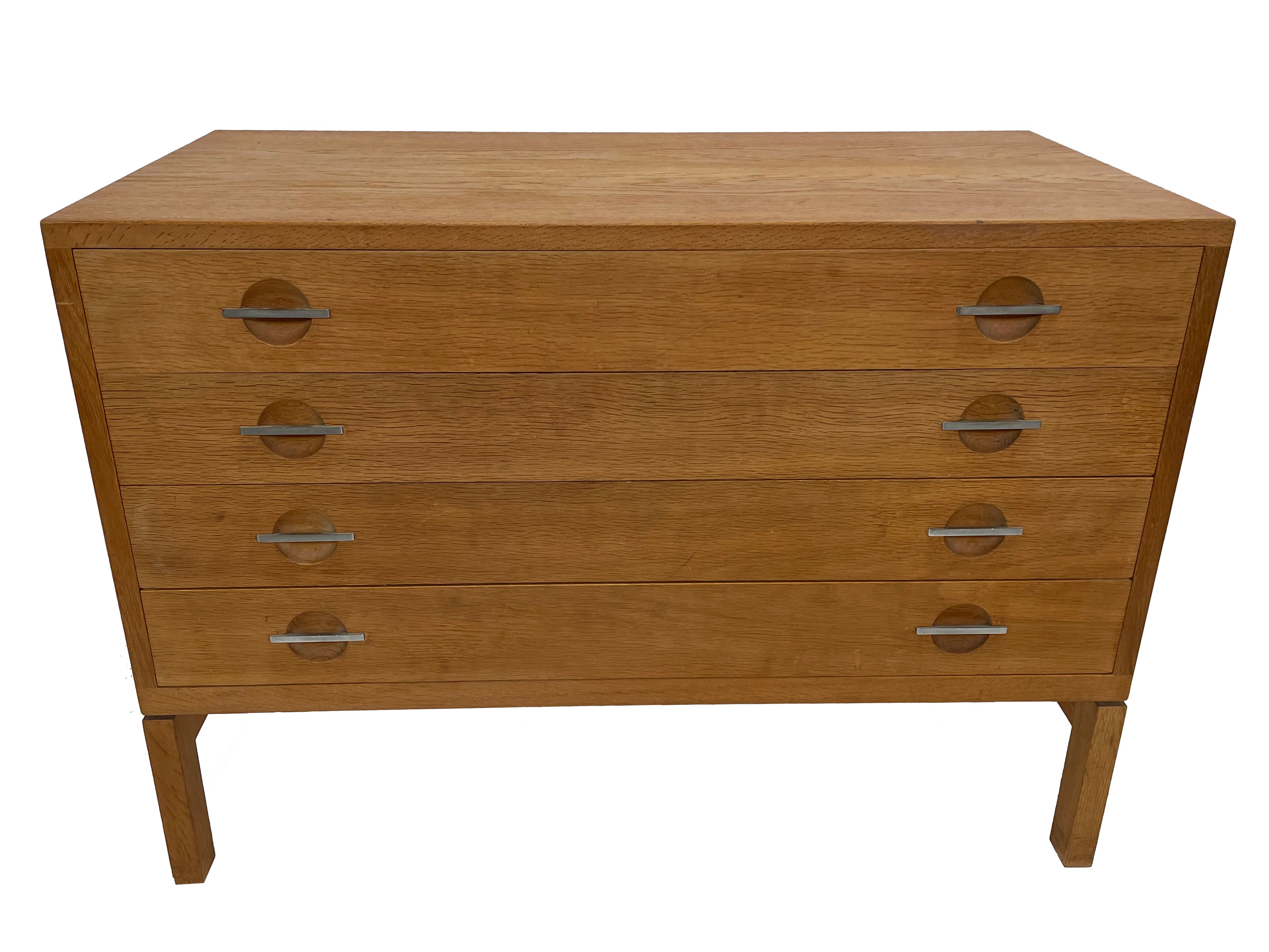 Hans J Wegner oak chest of drawers for RY Møbler, Denmark 60