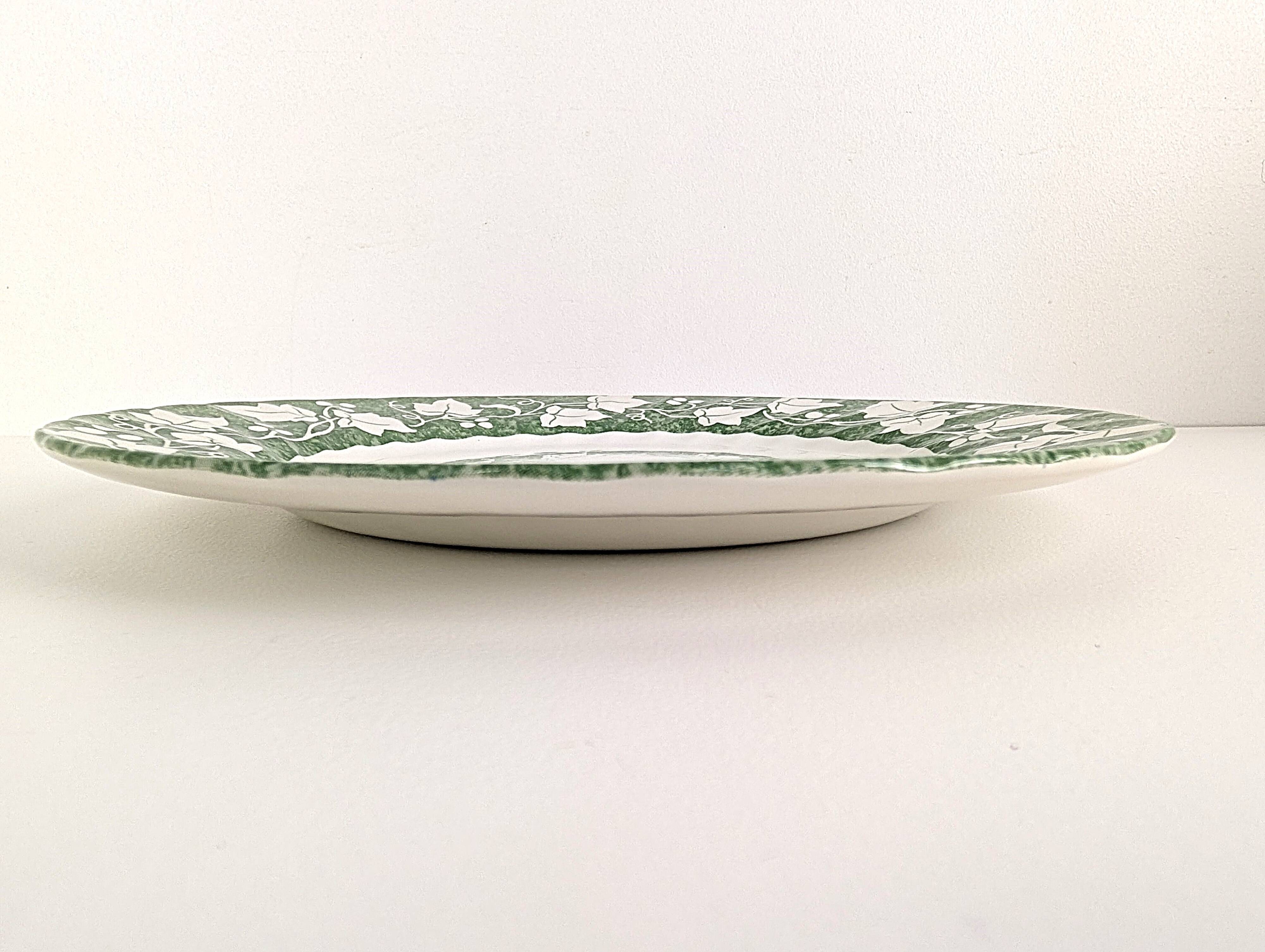 10 assiettes plates anglaises Churchill