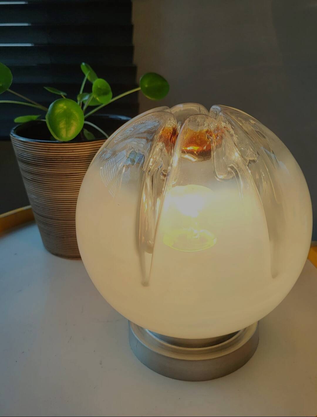 Vintage Murano table lamp with Mazzega lamp in glaze and silvered glass.