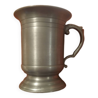 Tin mug