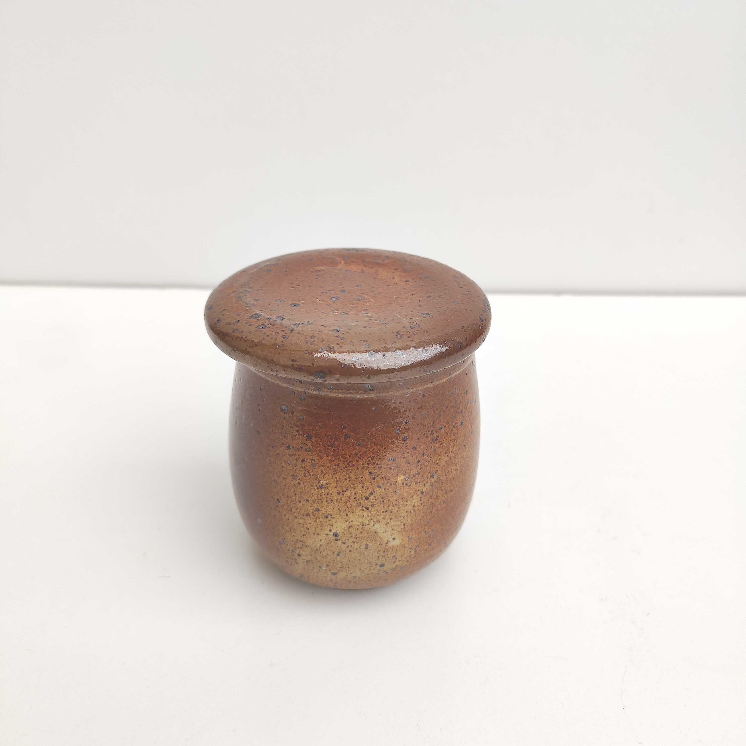 Sandstone water butter maker the Cyclades of Anduze