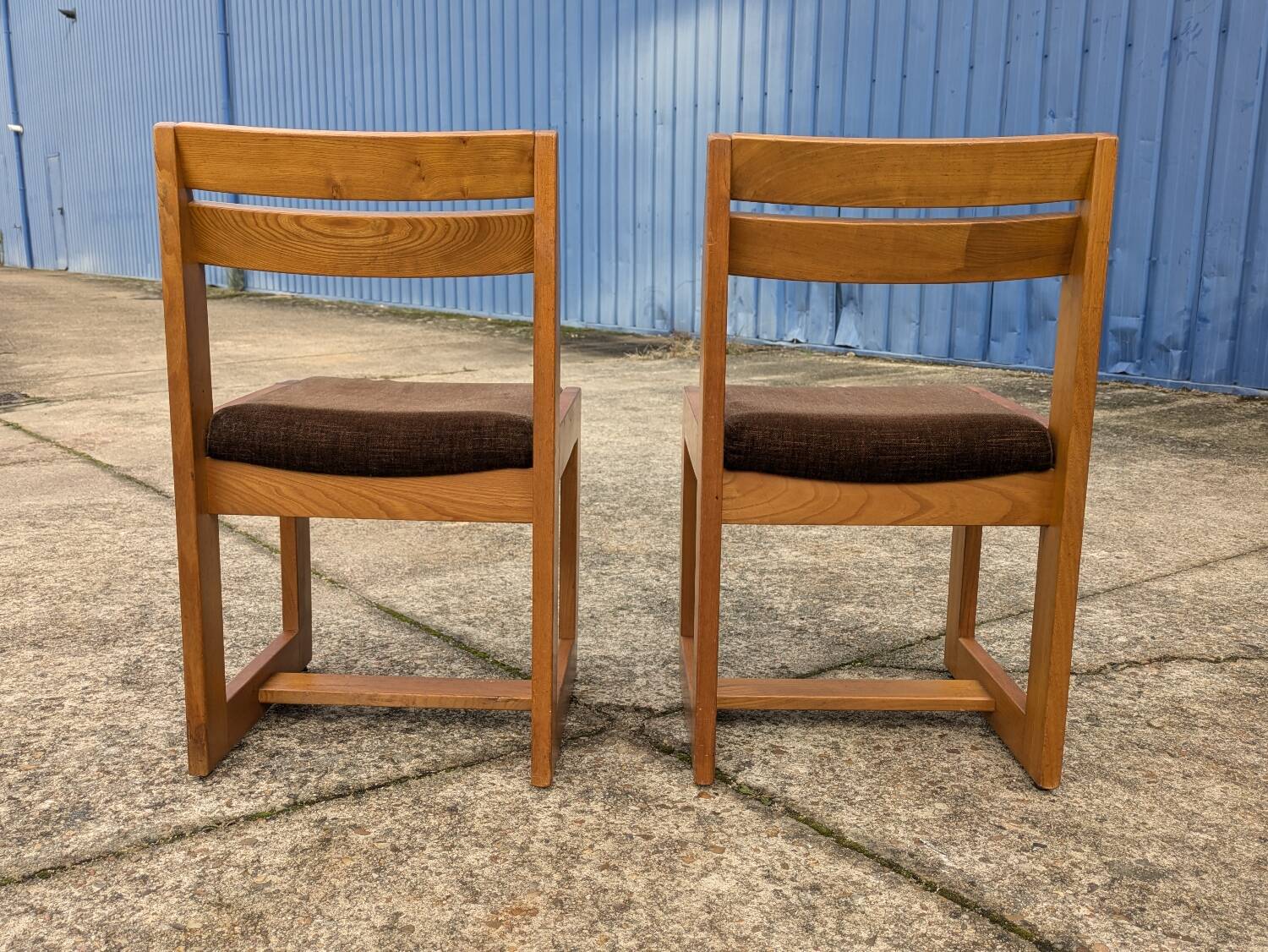 Pair of Maison Regain Elm Sled Chairs, Vintage 1960s