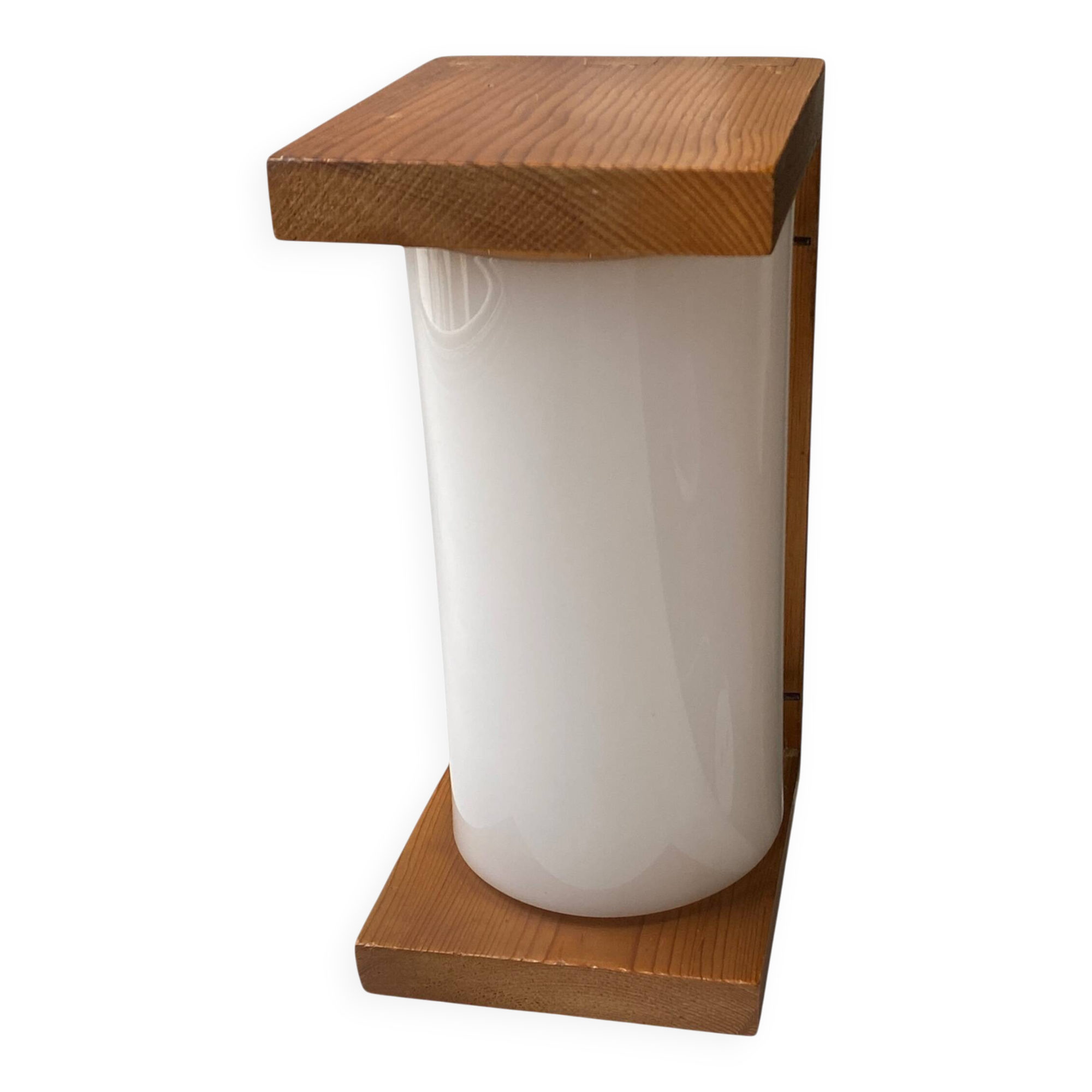 Vintage wall lamp in pine by René Martin cabinetmaker Charlotte Perriand