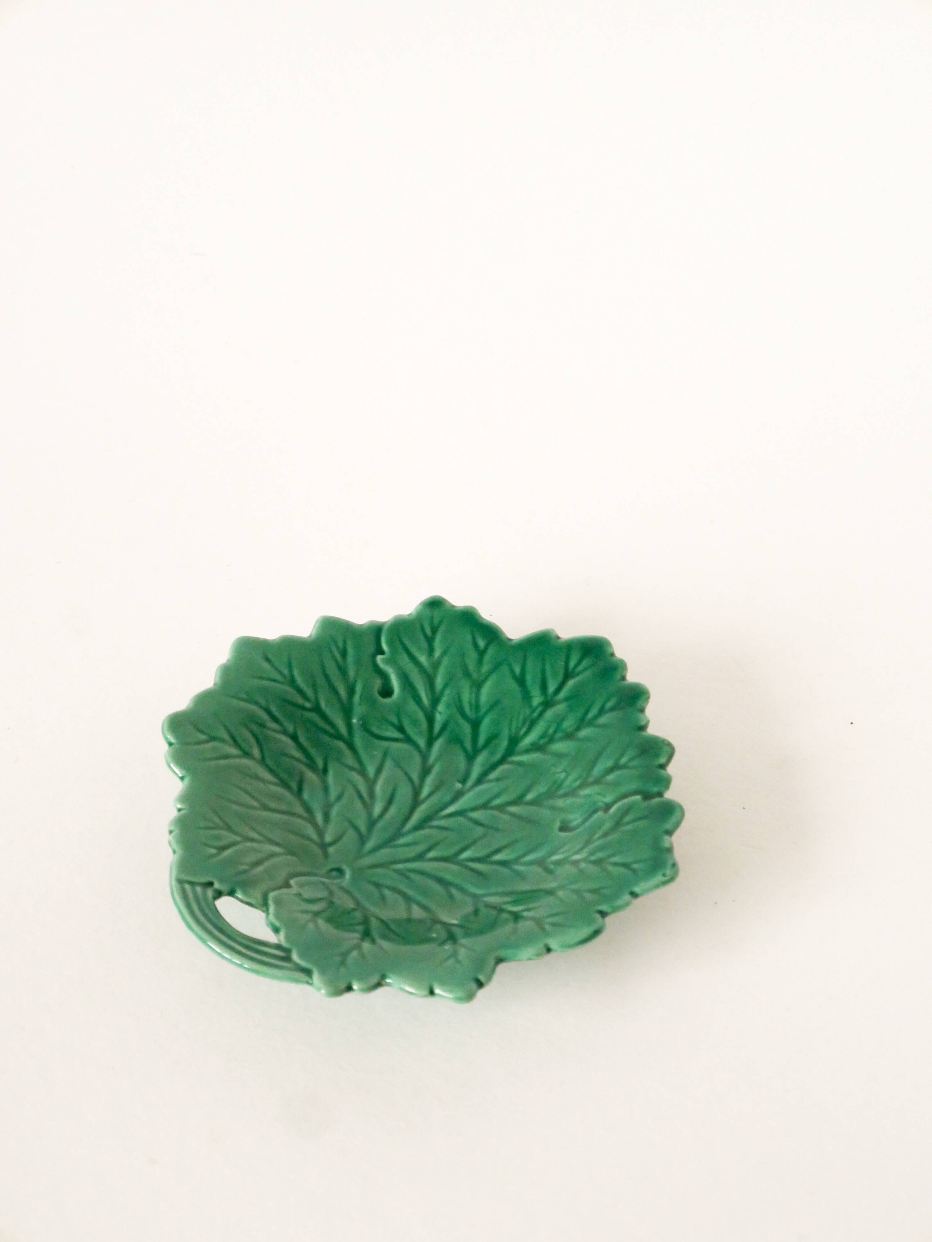 Leaf model slip pocket emptier, Green, 1960 - 14 cm