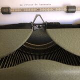 Hermes 2000 typewriter