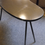Table bean 1950. Black lacquered tray. Very good condition.