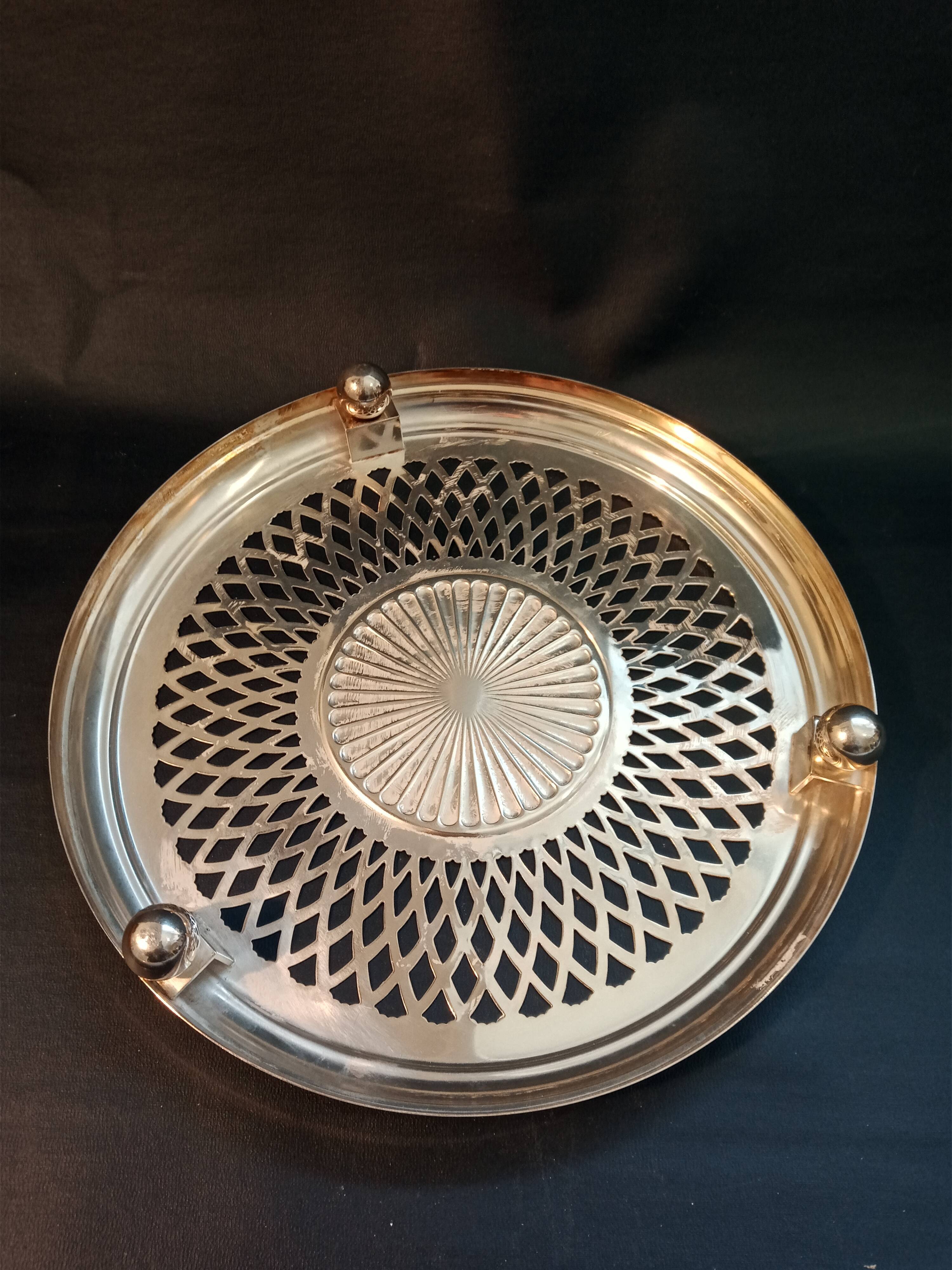 Silver metal table mat signed Saint Hilaire
