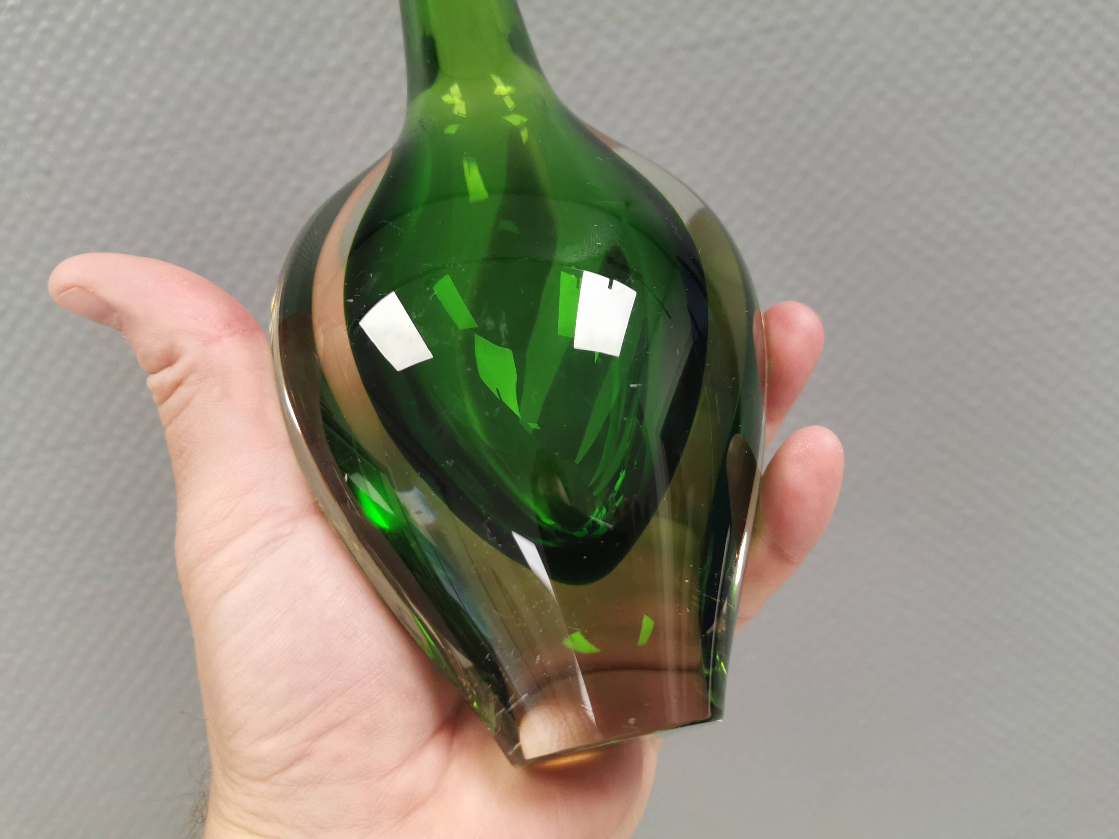 Handmade Murano vase in green and transparent. Estimated 1970-1980