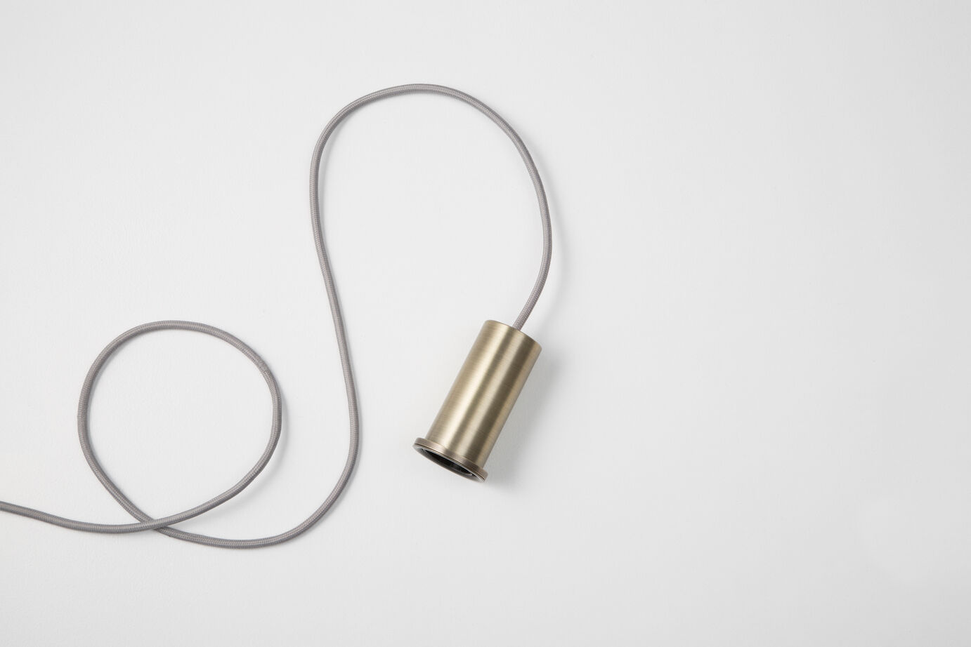 Short brass tube suspension