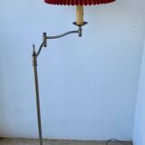 Floor lamp with articulated arm