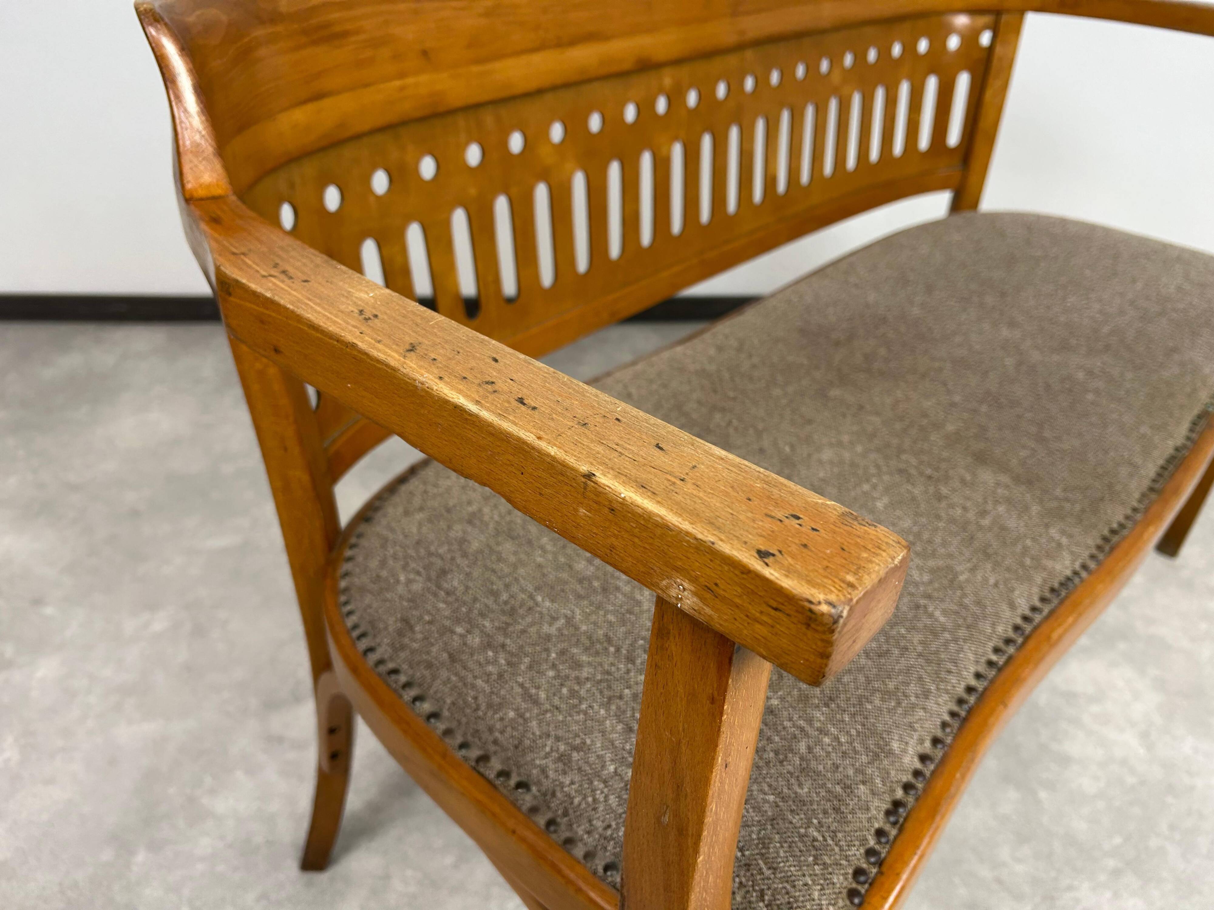 Bench/Sofa Vienna Secession by Otto Wagner executed by Pancota Vienna