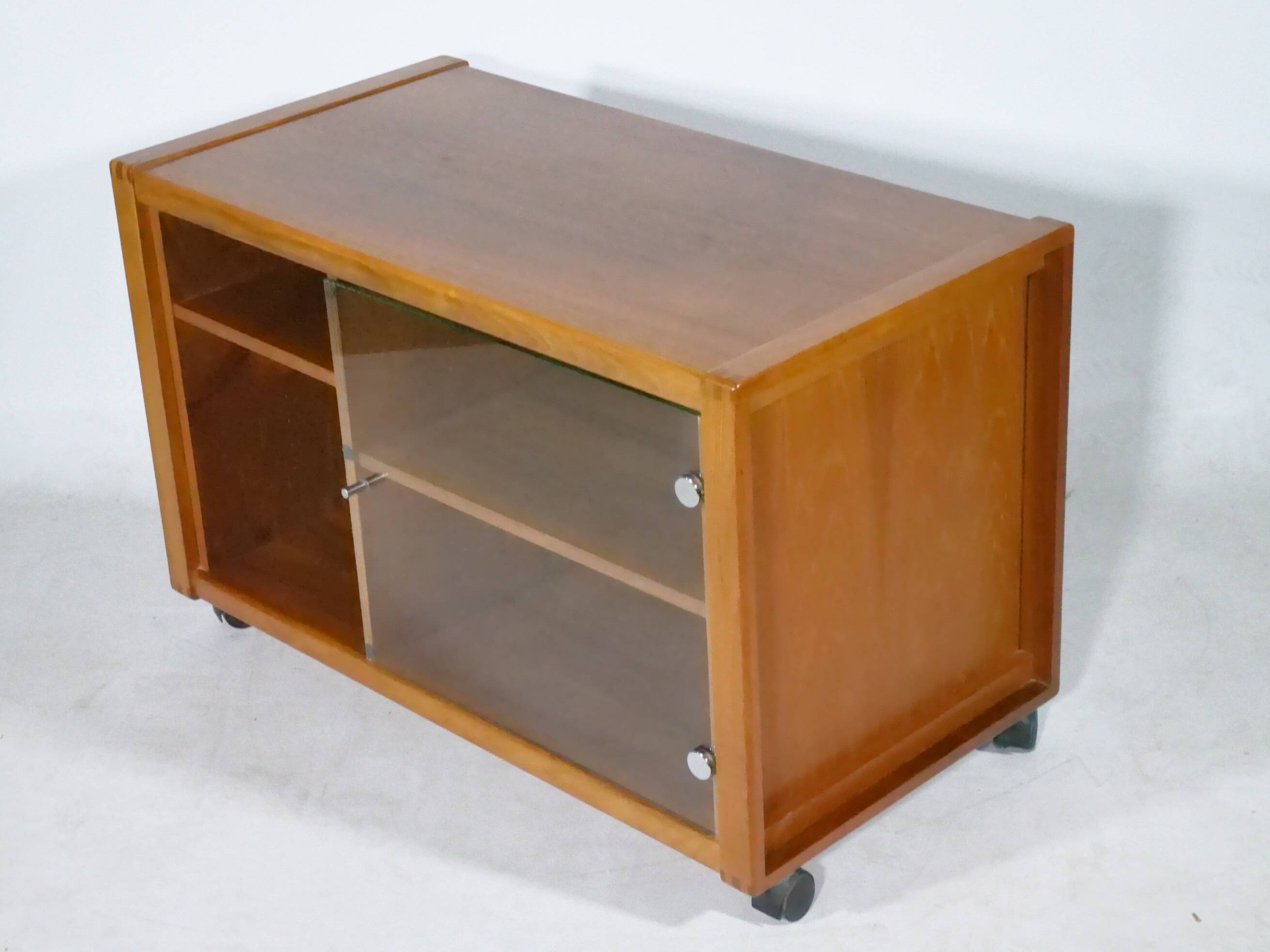 Buffet audio pour meuble phonographe design danois en teck, années 1960