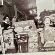 Instantané urbain – Une scène authentique de New York figée en 1959