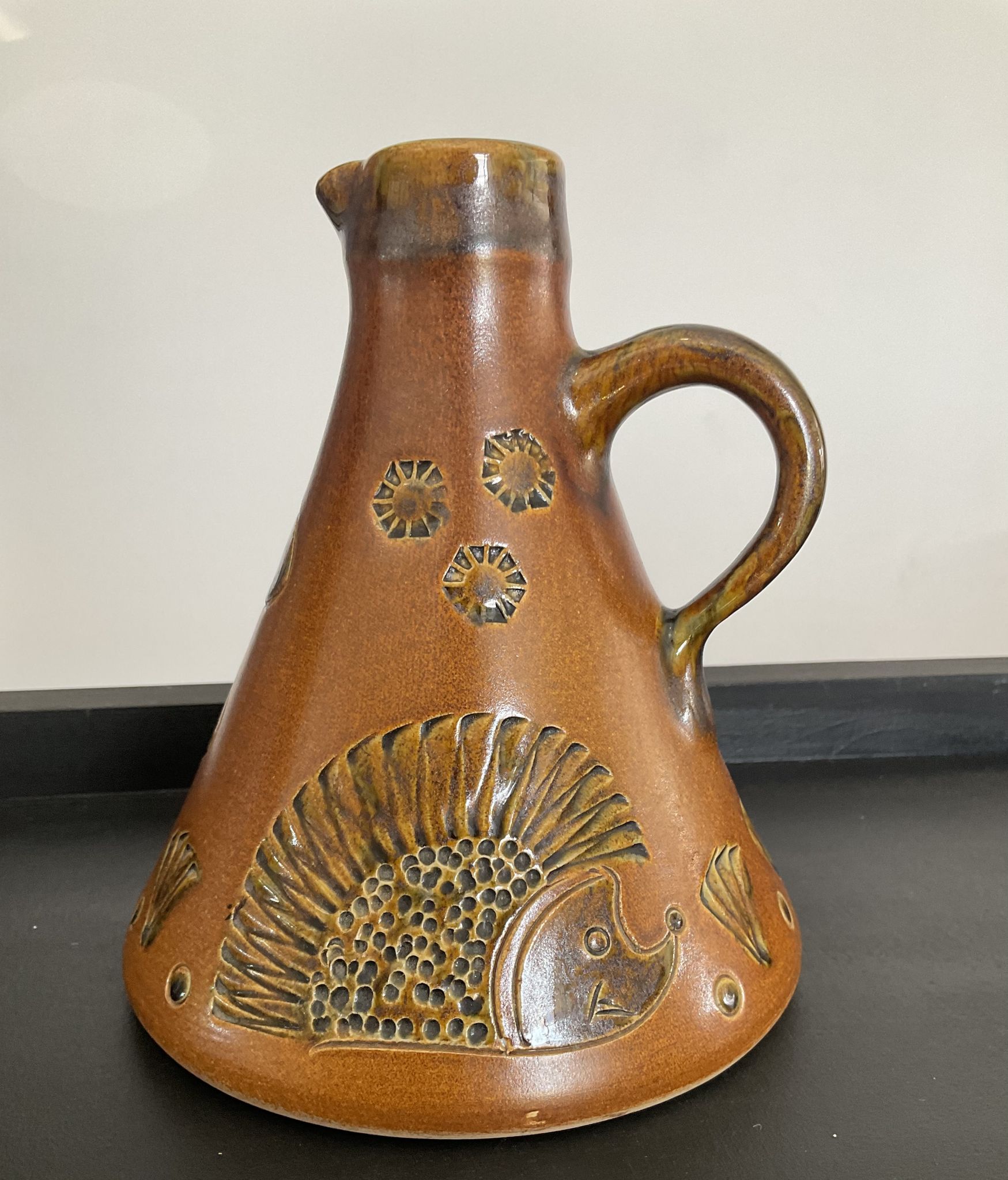 Cruche vintage en céramique des années 70