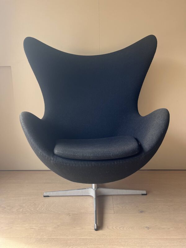 The egg chair by arne jacobsen