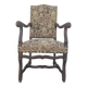 Fauteuil de style Louis XIII en noyer
