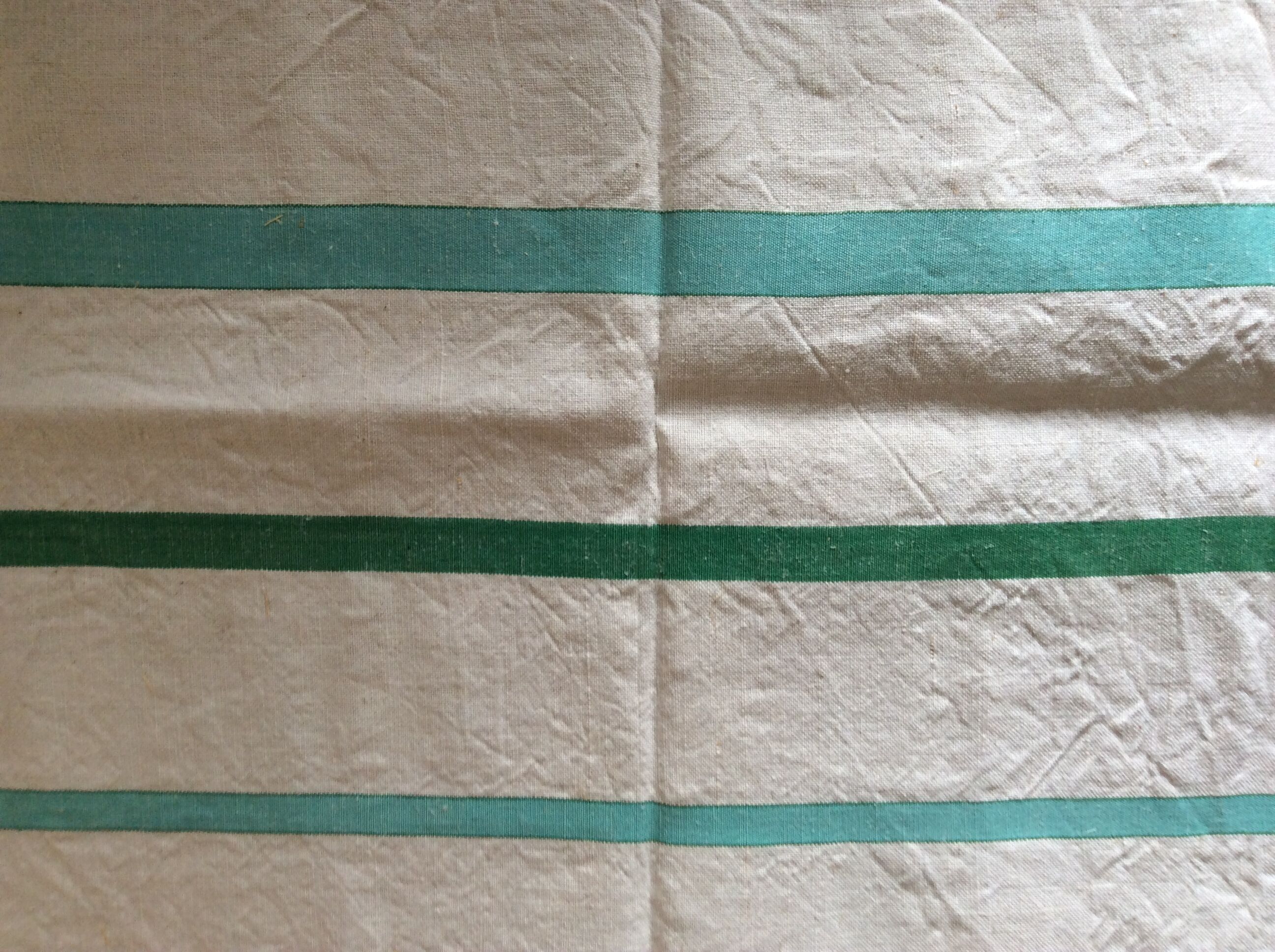 2 vintage tea towels