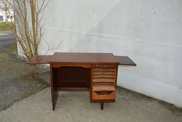 Desk of the 1960s