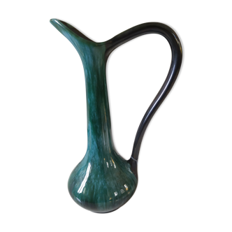 Emerald ewer