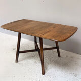 Table "old colonial 377"  par Lucian Ercoloni pour Ercol
