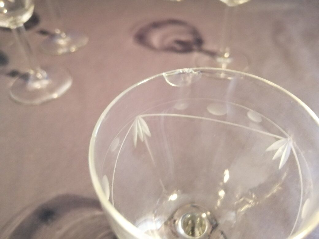 Old vintage glasses with ciselé 6