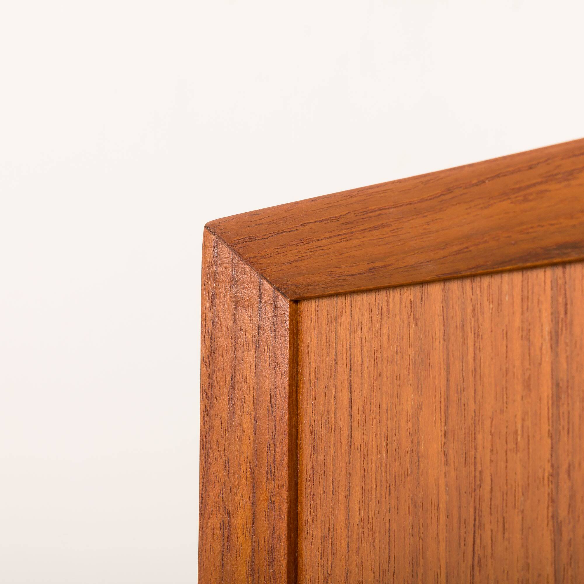 Poul Cadovius teak wall unit with expository shelf for Cado, Denmark 1960s