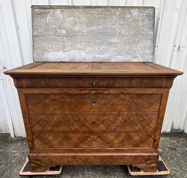 Commode Louis-Philippe en ronce de noyer, marbre Saint-Anne, milieu 19ème