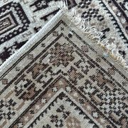 Oriental style rug 70cm x 170cm