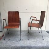 Chairs with multi-fold wooden armrest