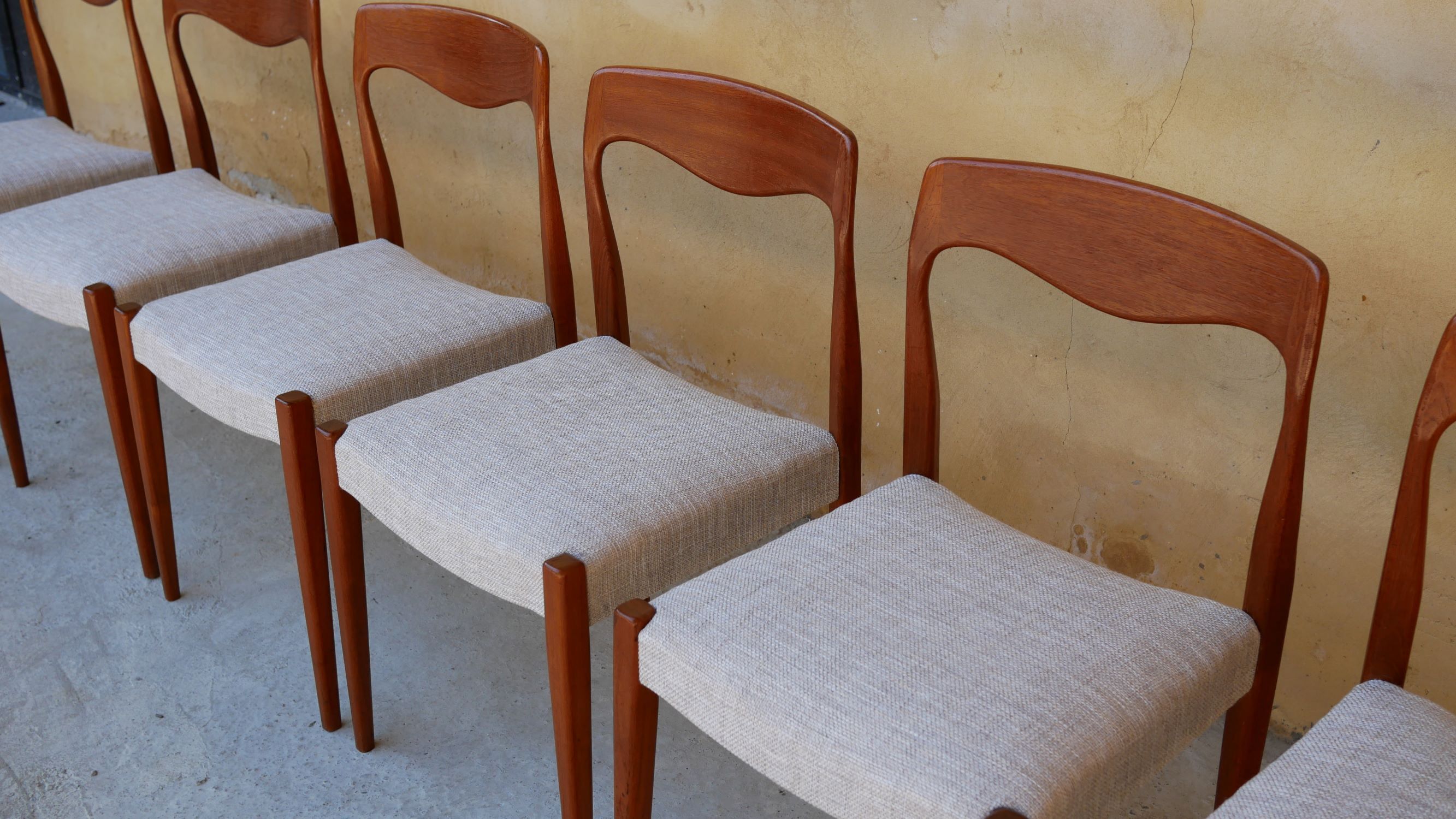Set of 6 chairs Scandinavian teak by Niels Otto Møller