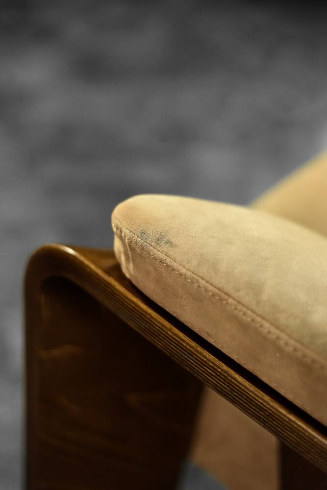 Modern Norwegian mid-century two-seater sofa, low-back loveseat Stressless Pegasus by Ekornes.