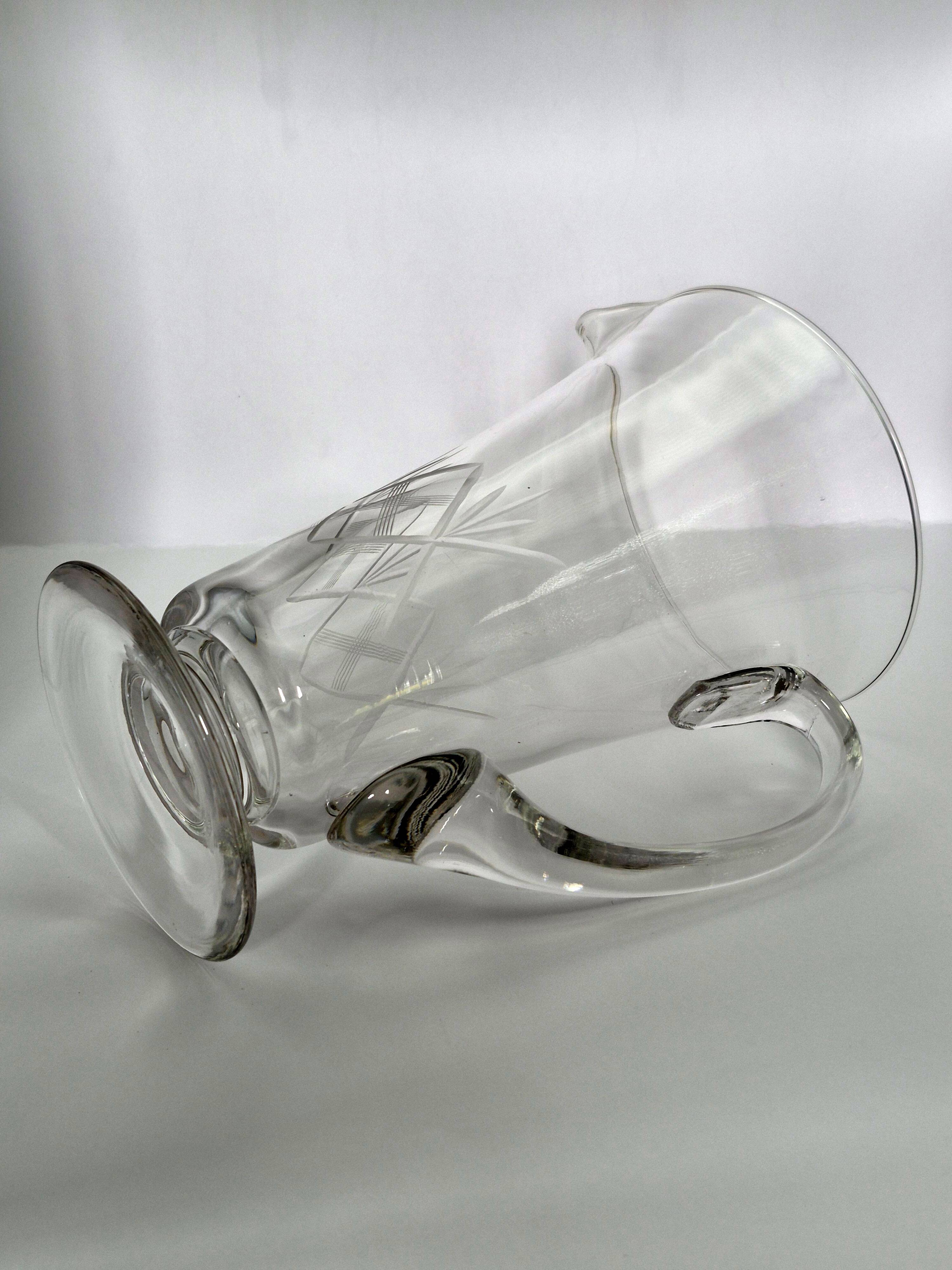 Cut crystal water jug from Fains – 21 cm – vintage