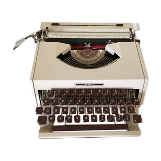 BMB Italy typewriter