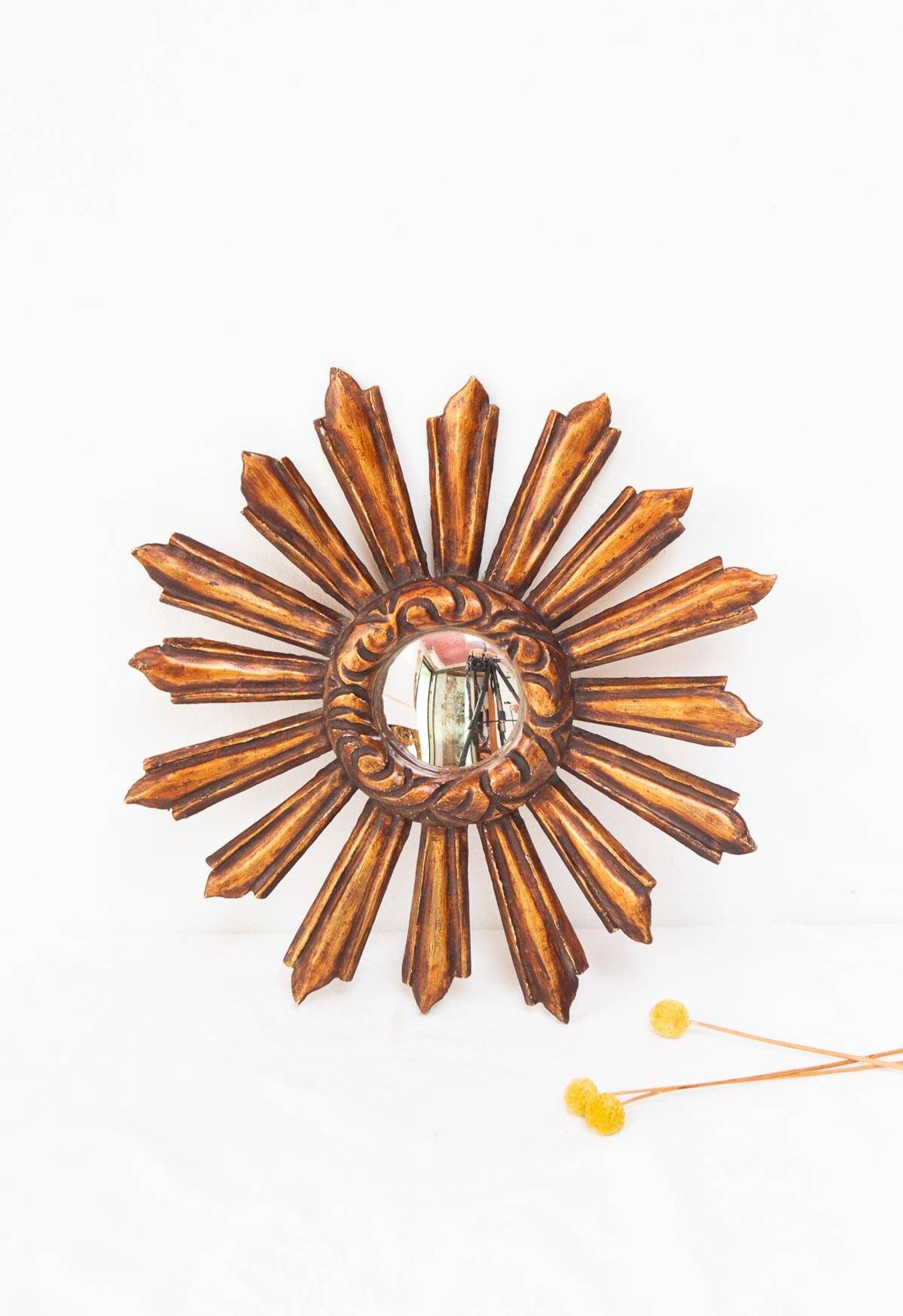 Vintage sun mirror witch's eye in gilded wood (39 cm)