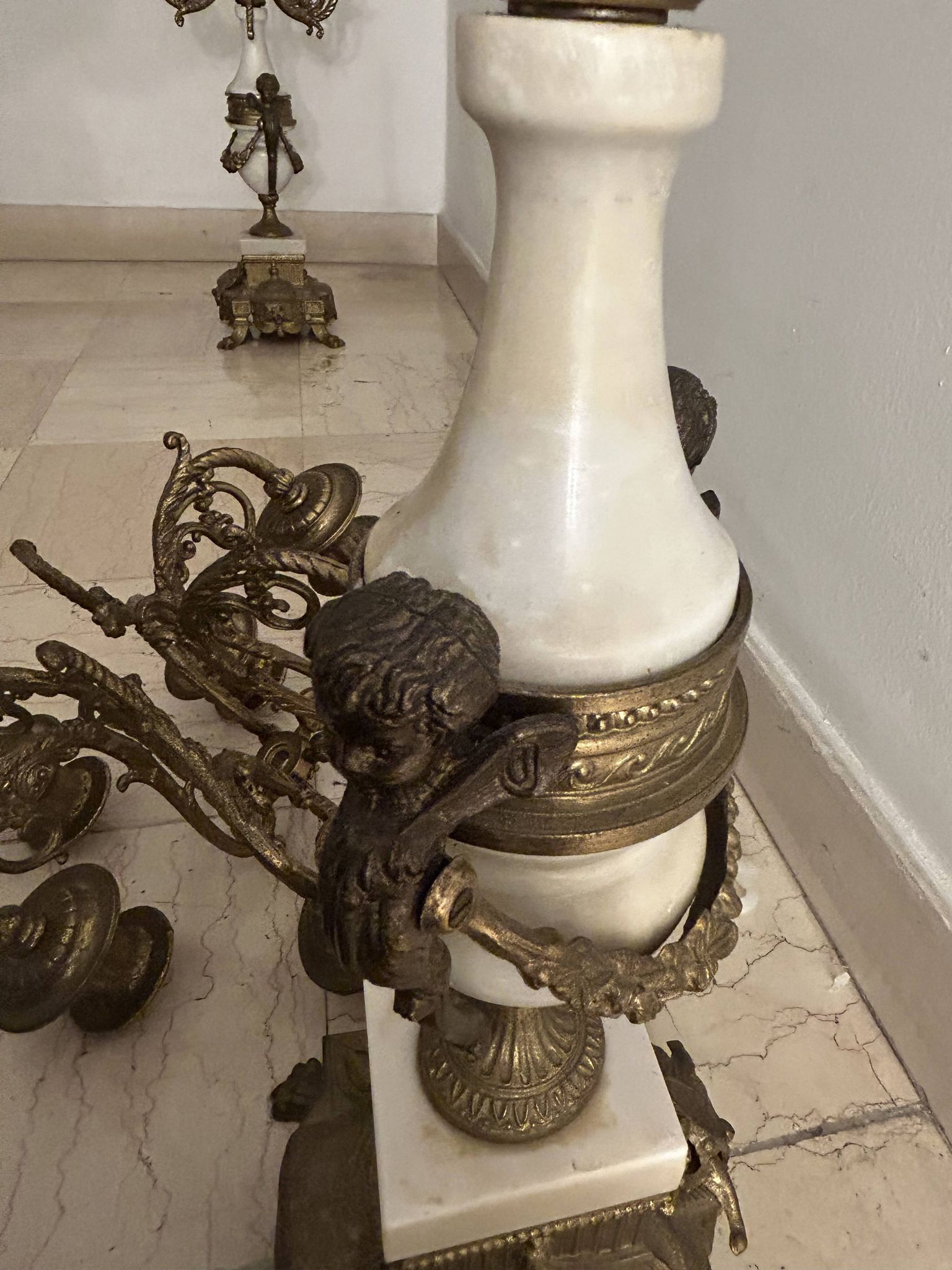 Pair of large 7-light candelabra - 69 cm - Bronze - Putti