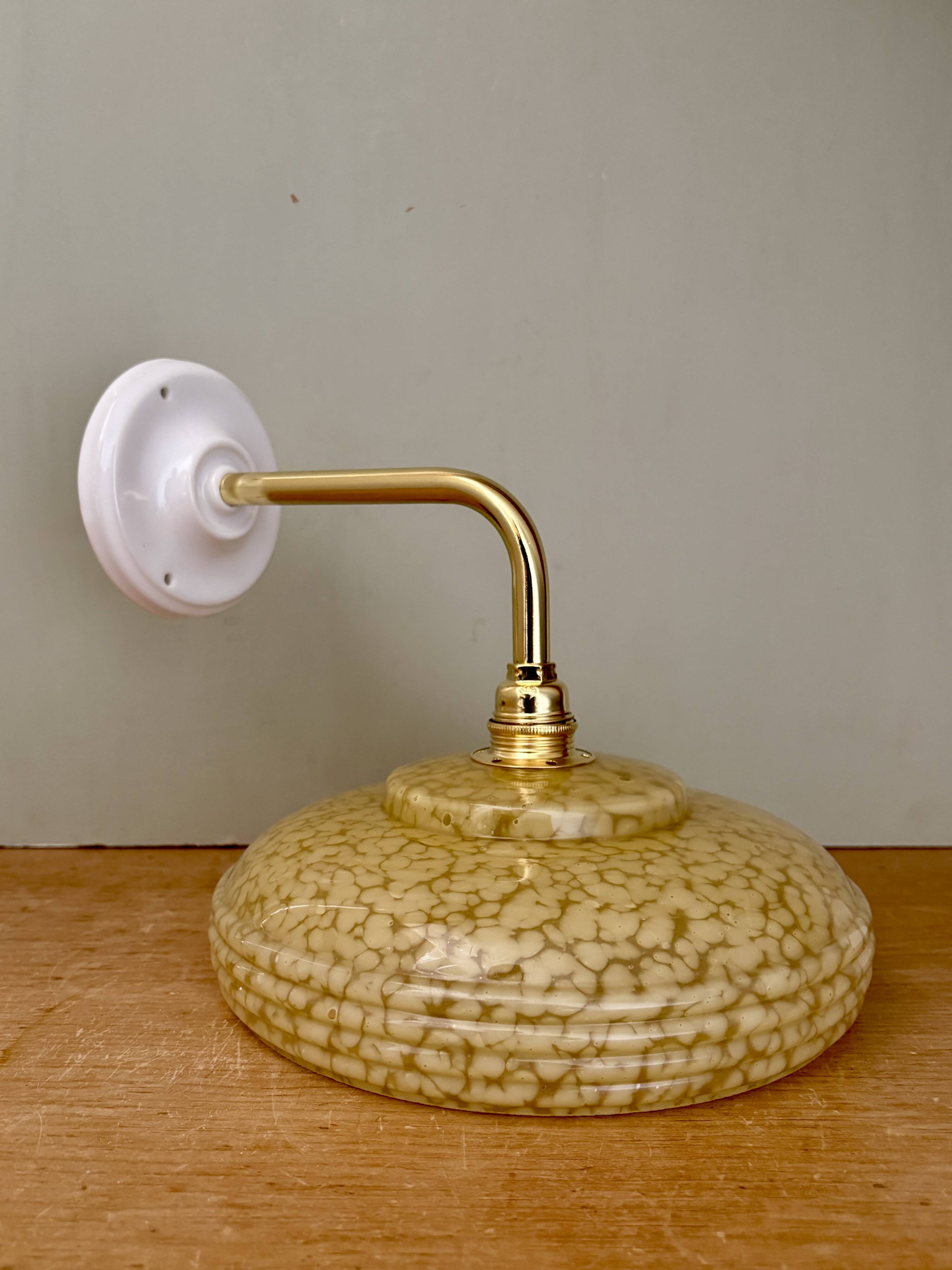 Angled wall lamp with vintage shade in yellow Clichy glass