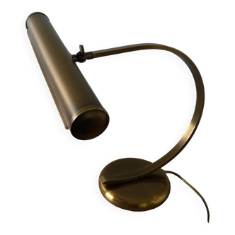 Articulated desk lamp, notary or banker lamp