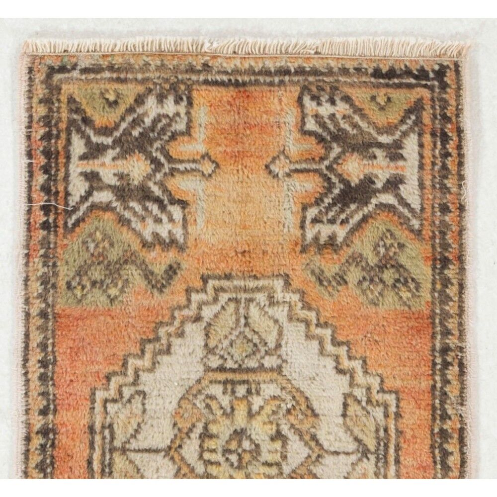 Handmade Accent Rug. Vintage Door Mat. Turkish Seat Cover. Entryway Mat. Kitchen Rug