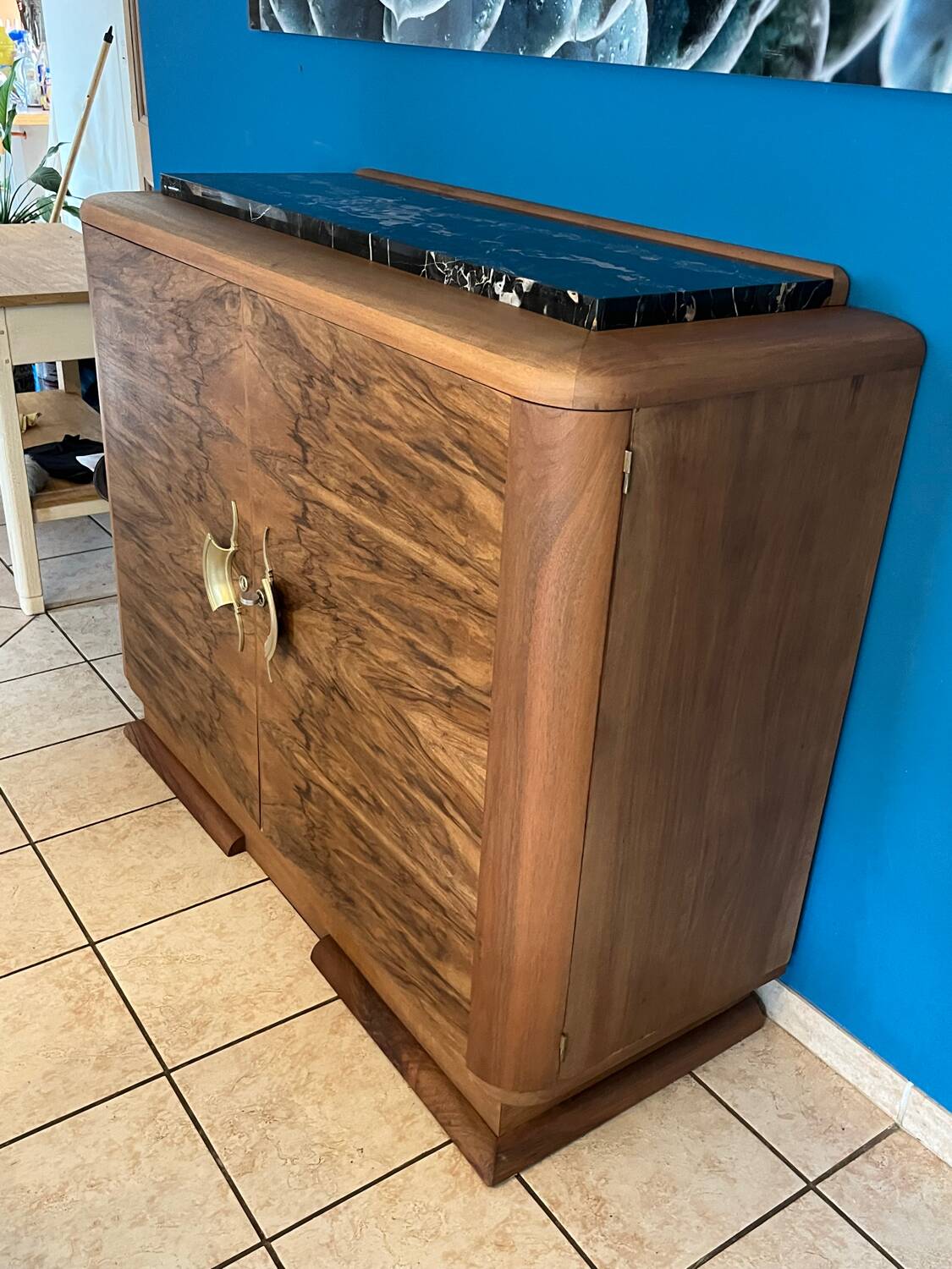 Art Deco 2-door sideboard