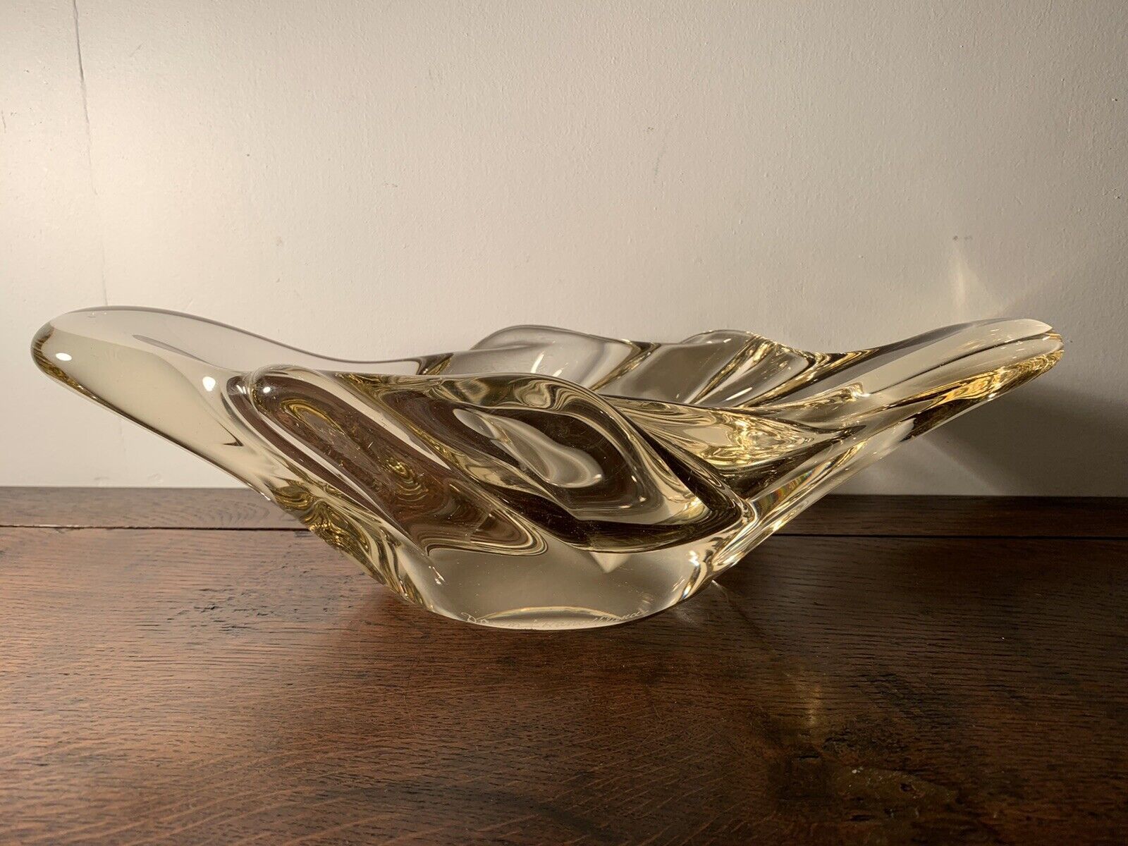 Yellow cut in molded crystal, Daum Nancy