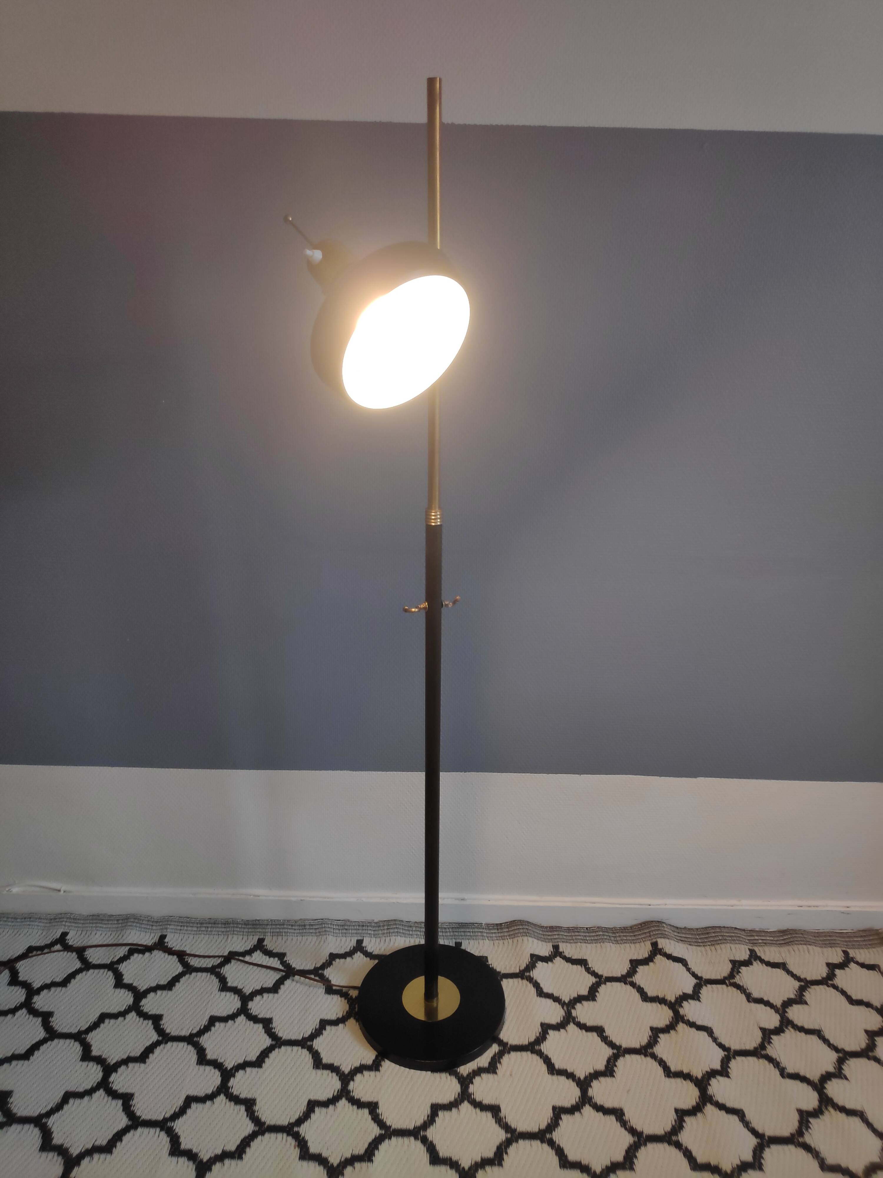 Etienne Fermigier's lamppost for Monix, 60s-70s