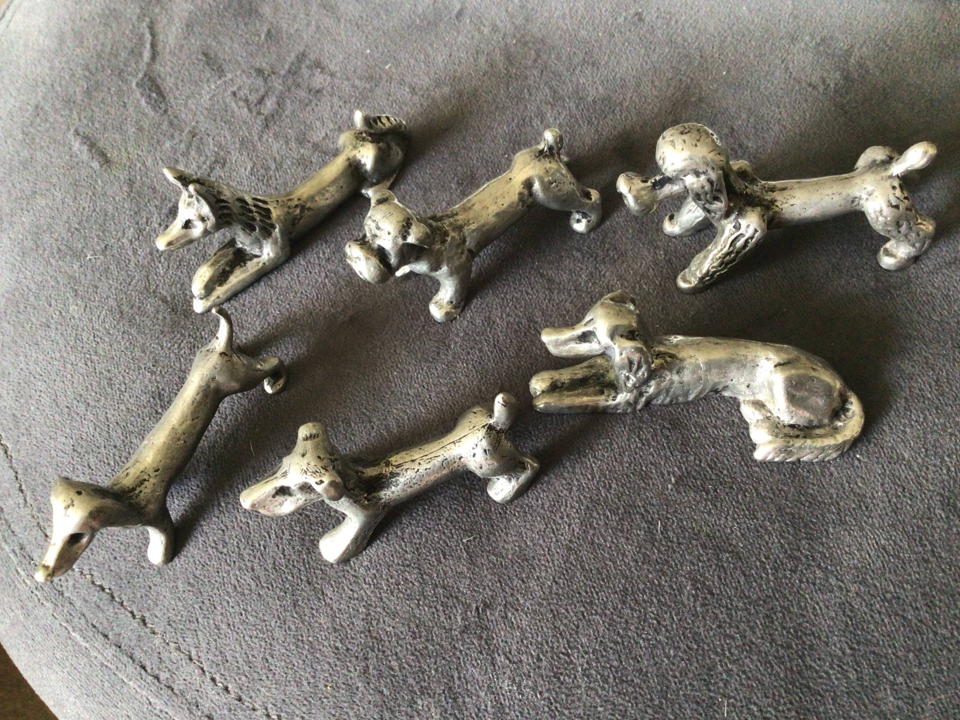 Set of dog knife holders