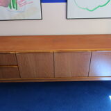 Teak sideboard from the 60s/70s pins