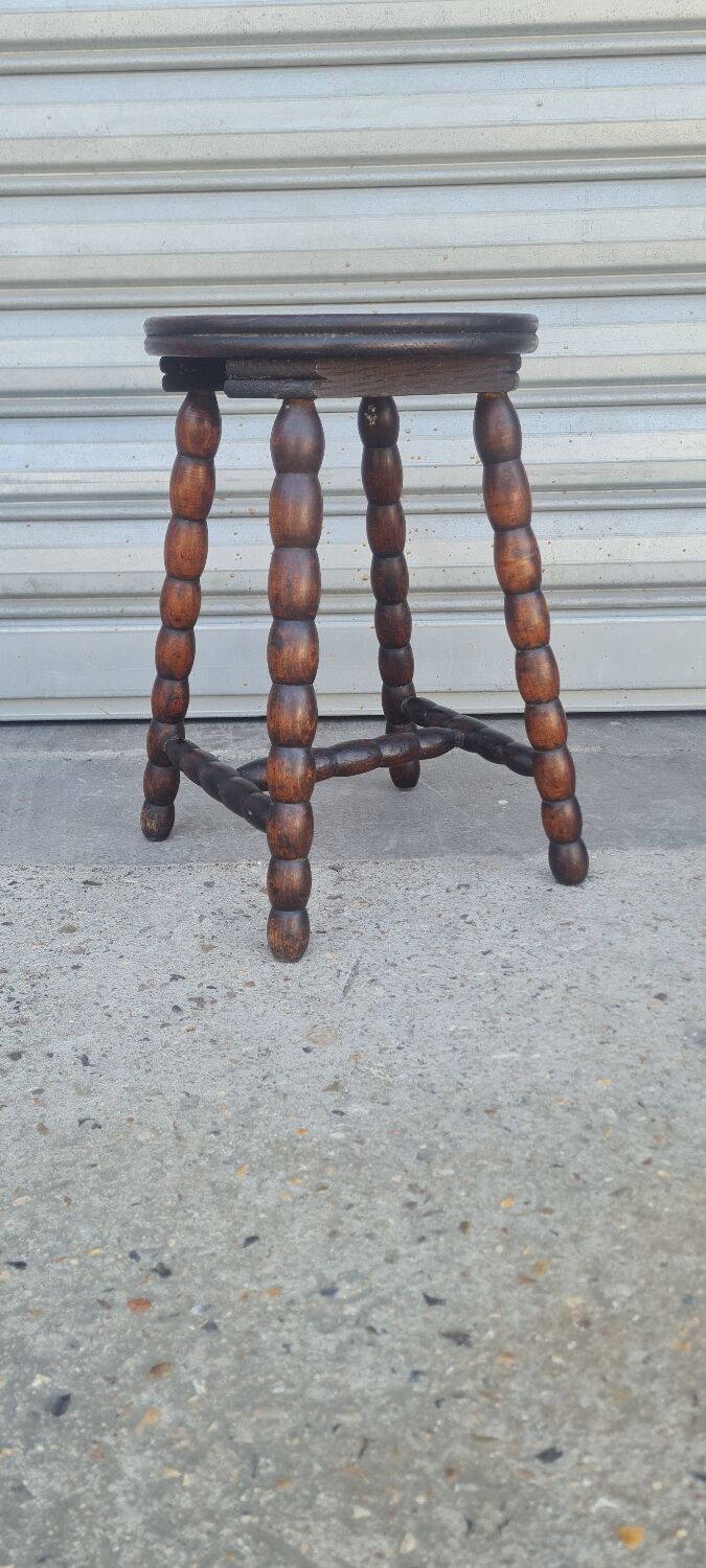 Quadripod stool