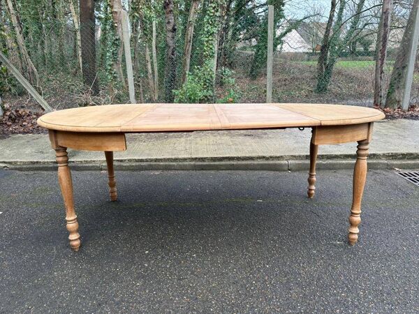 Table à manger ronde extensible Louis Philippe XIXème rénovée 200cm